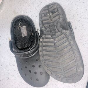 Black fuzzy crocs